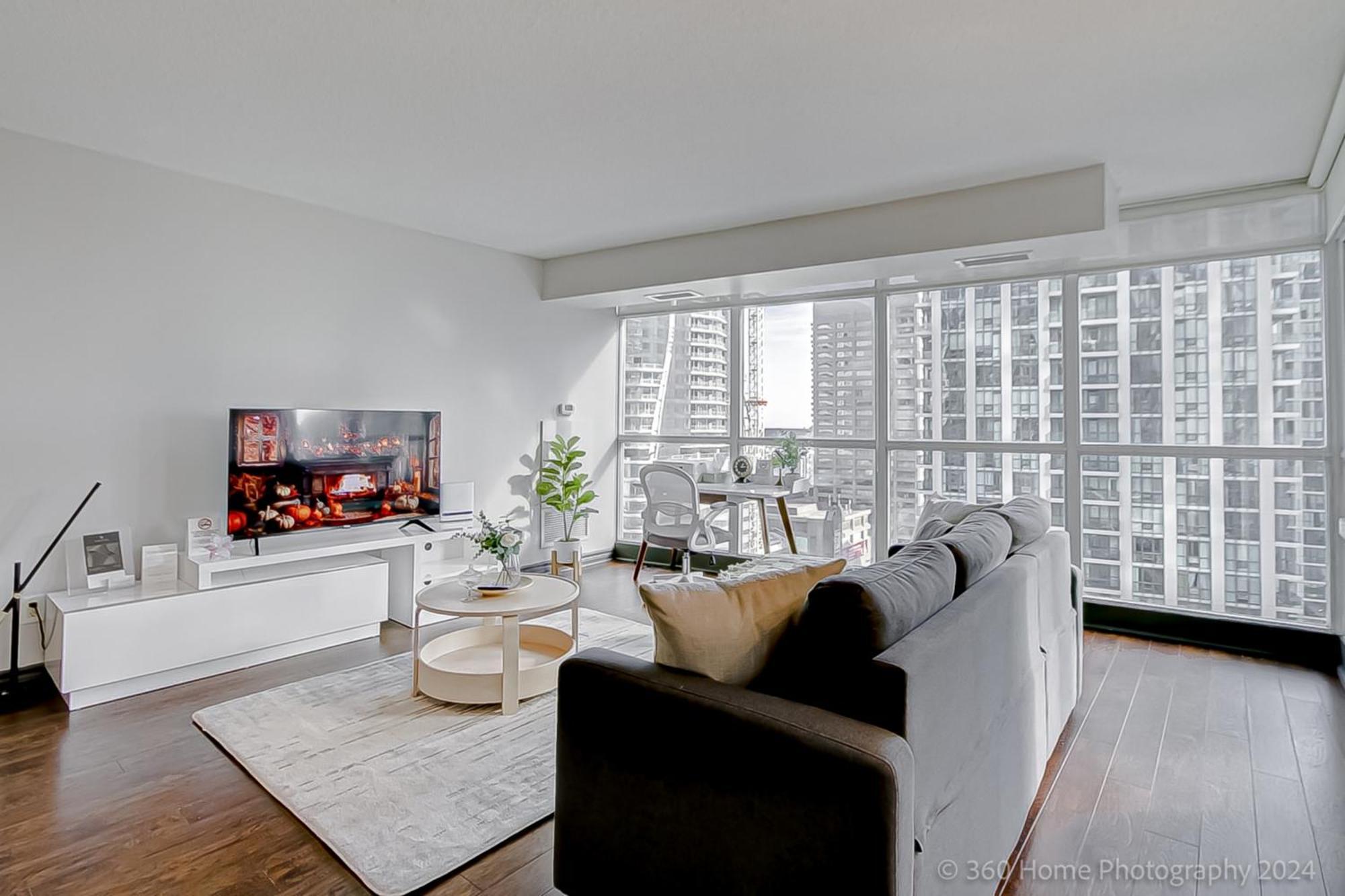 Globalstay Yonge St Condos Toronto Exterior photo